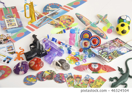 Mom-and-pop candy store 46324504