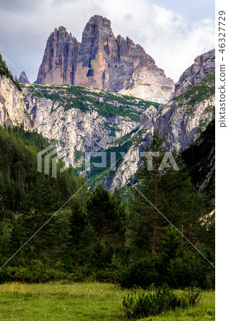 The three peaks of Lavaredo, Italy 46327729