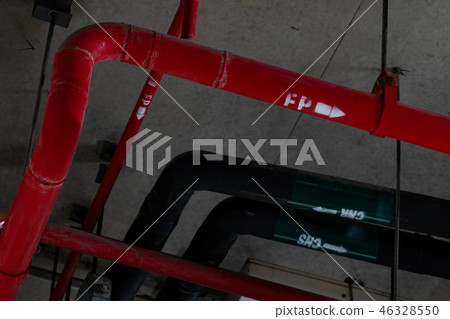 Fire sprinkler system with red pipe hang ceiling  46328550