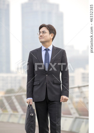 韓國人,商業,男人 韓國人,商業,男人 46332385