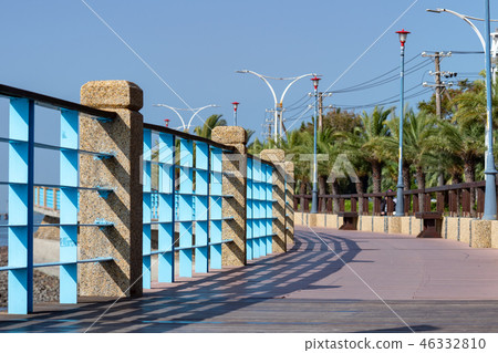 Outdoor riverfront walkway. Outdoor riverfront walkway. 46332810