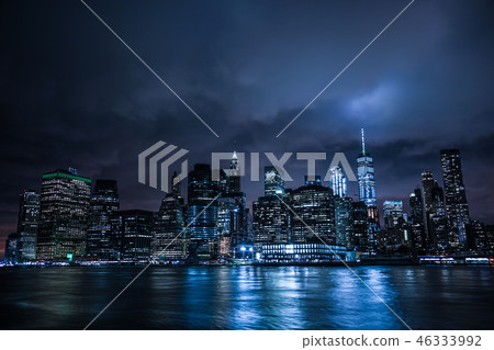 Night view of New York / Manhattan 46333992