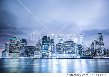 Night view of New York / Manhattan Night view of New York / Manhattan 46333994