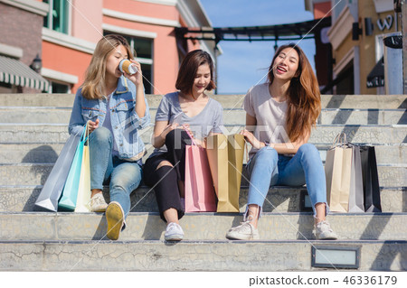 woman shopping in market with shopping bags. woman shopping in market with shopping bags. 46336179