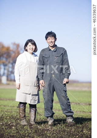 農夫的夫婦 農夫的夫婦 46339637