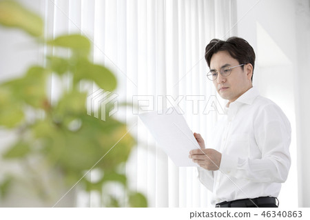 韓國人,商業,男人 韓國人,商業,男人 46340863