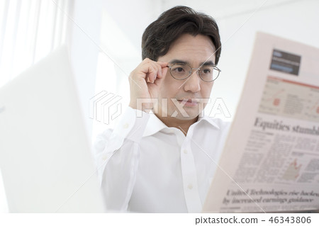 Koreans, Business, Men Koreans, Business, Men 46343806