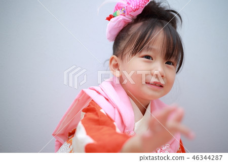 和服(女子活動閃光復制空間和服育兒育兒育兒活動換裝新年卡材料) 和服(女子活動閃光復制空間和服育兒育兒育兒活動換裝新年卡材料) 46344287