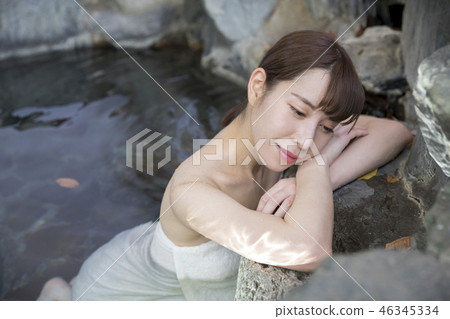 Japanese Girl Bath