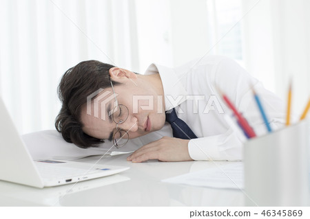 Koreans, Business, Men 46345869