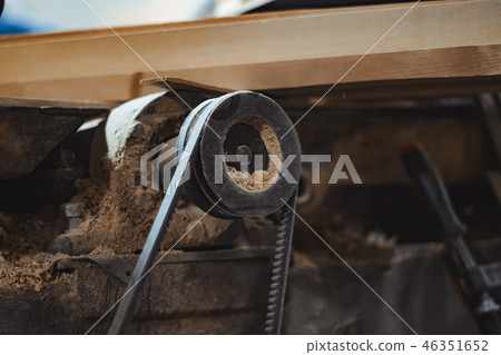 old machine in the workshop 46351652