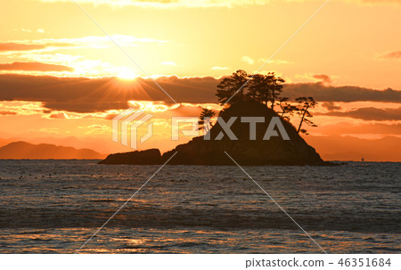Sunset on the Matsushima Sunset on the Matsushima 46351684