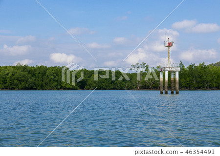 Tropical sea, sky & mountain in summer in Thailand 46354491