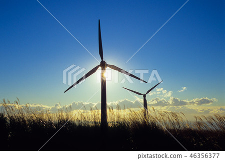 明暗和螺旋槳 46356377