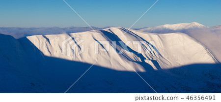 Winter panorama in the mountains 46356491