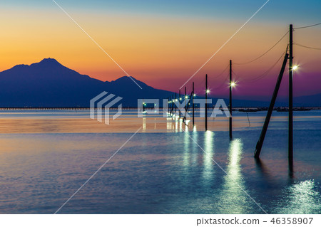 After sunset on Nagabe-Takaido floor [Uto City, Kumamoto Prefecture] 46358907
