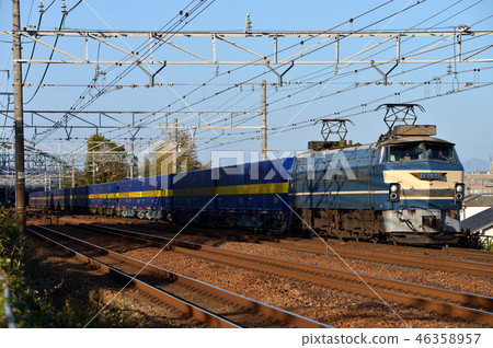 EF6627 container freight train running on the Tokaido Main Line 46358957