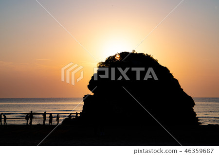 Inasa beach sunset Inasa beach sunset 46359687