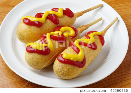 American hotdog  46360386