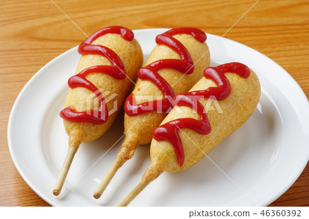 American hotdog  46360392