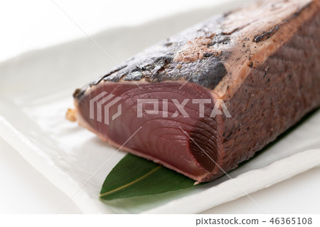 Tatake of bonito 46365108