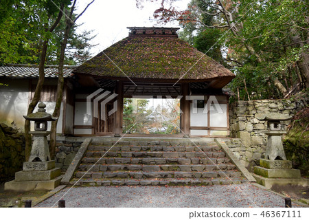 Honen-in gate 46367111