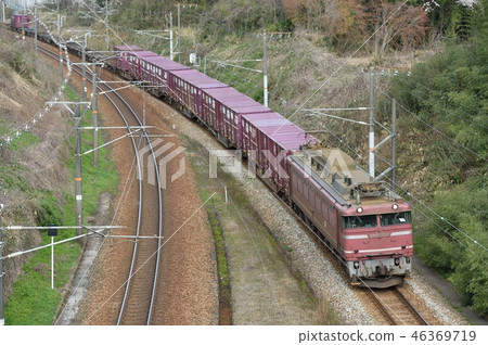 EF81 freight train running on Hokuriku Main Line (Aino Kaze to Yama Railway) EF81 freight train running on Hokuriku Main Line (Aino Kaze to Yama Railway) 46369719