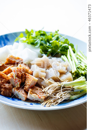 Preparation of boiled food 46371473