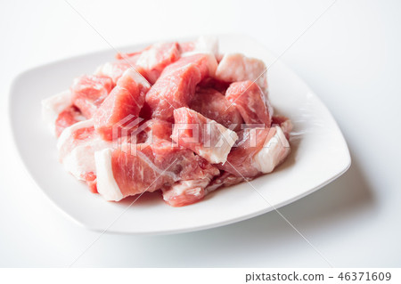 Pork/diced for curry stew 46371609