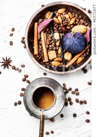 Coffee grains and coffee Coffee grains and coffee 46371877