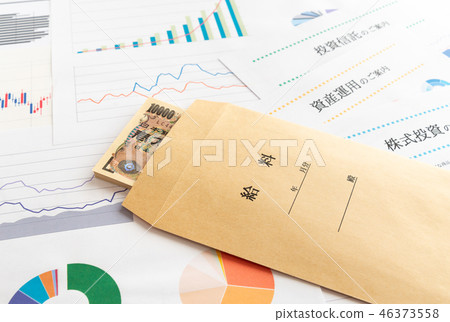 Salary asset management salary envelope 10,000 yen bill usage management graph salary bag 46373558