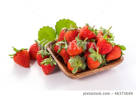 Grass melon water fruit winter heaven winter vine girl strawberry strawberry strawberries 46373689