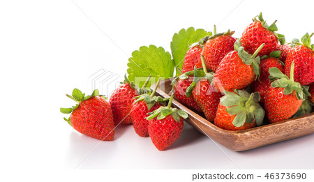 Grass melon water fruit winter heaven winter vine girl strawberry strawberry strawberries 46373690