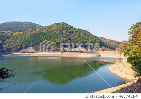 Kawachi Reservoir and Serakurayama Kawachi Reservoir and Serakurayama 46374164