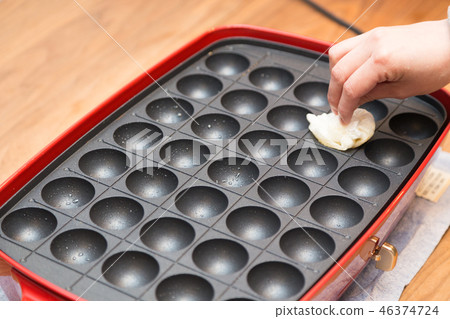 Takoyaki equipment 46374724