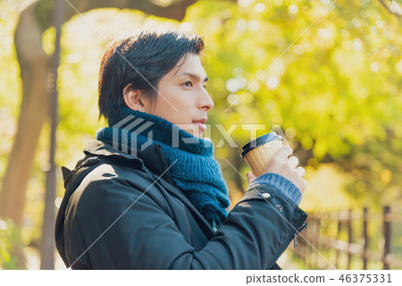 Winter men drinking coffee Winter men drinking coffee 46375331