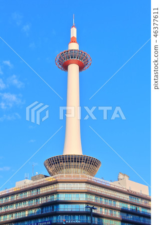 Kyoto Tower in the morning sun 46377611