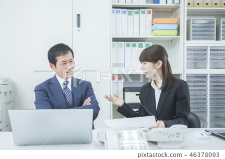 Office scene 46378093