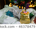 Decorated christmas tree with the bokeh background 46378479