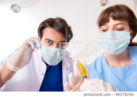Concept of treating teeth at dentists 46379240