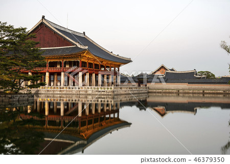 Gyeongbokgung 46379350