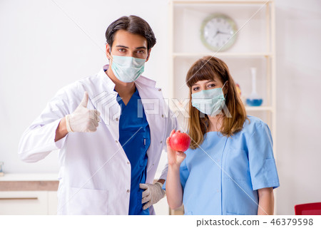 Concept of treating teeth at dentists Concept of treating teeth at dentists 46379598