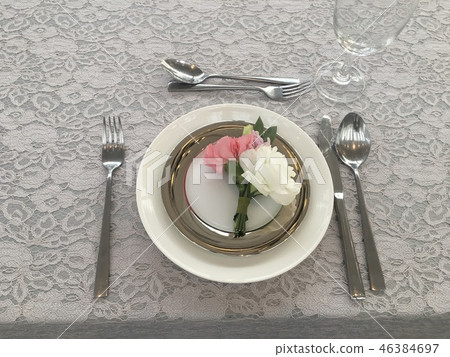 place setting for christmas 46384697