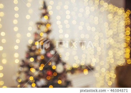 Christmas tree. Blured defocused background 46384871