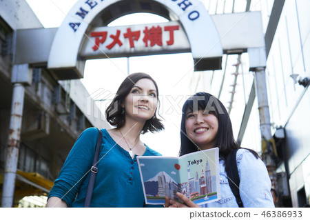 外國人和東京觀光Ameyoko 外國人和東京觀光Ameyoko 46386933