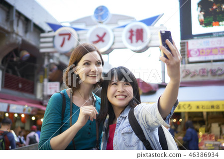 外國人和東京觀光Ameyoko 外國人和東京觀光Ameyoko 46386934