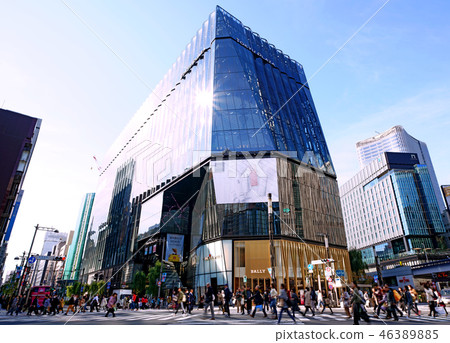 Tokyo cityscape in Japan I look at Tokyu Plaza Ginza facing Ginza / Sukiyabashi intersection Tokyo cityscape in Japan I look at Tokyu Plaza Ginza facing Ginza / Sukiyabashi intersection 46389885