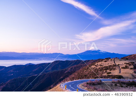 (Shizuoka Prefecture) Mt. Fuji seen from Tatsuma mountain plateau 46390932