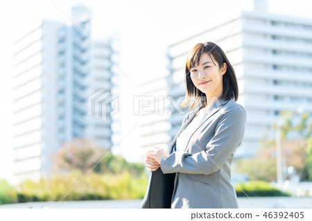 Office Town Walking Suit Woman OL Business Suit Portrait Recruitment Office Town Walking Suit Woman OL Business Suit Portrait Recruitment 46392405