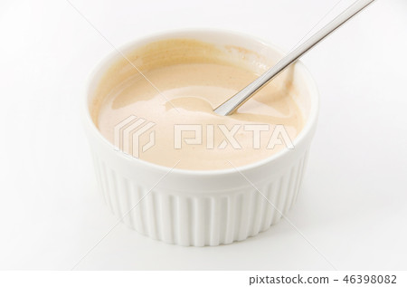 Sauce mixed mayonnaise and ketchup 46398082